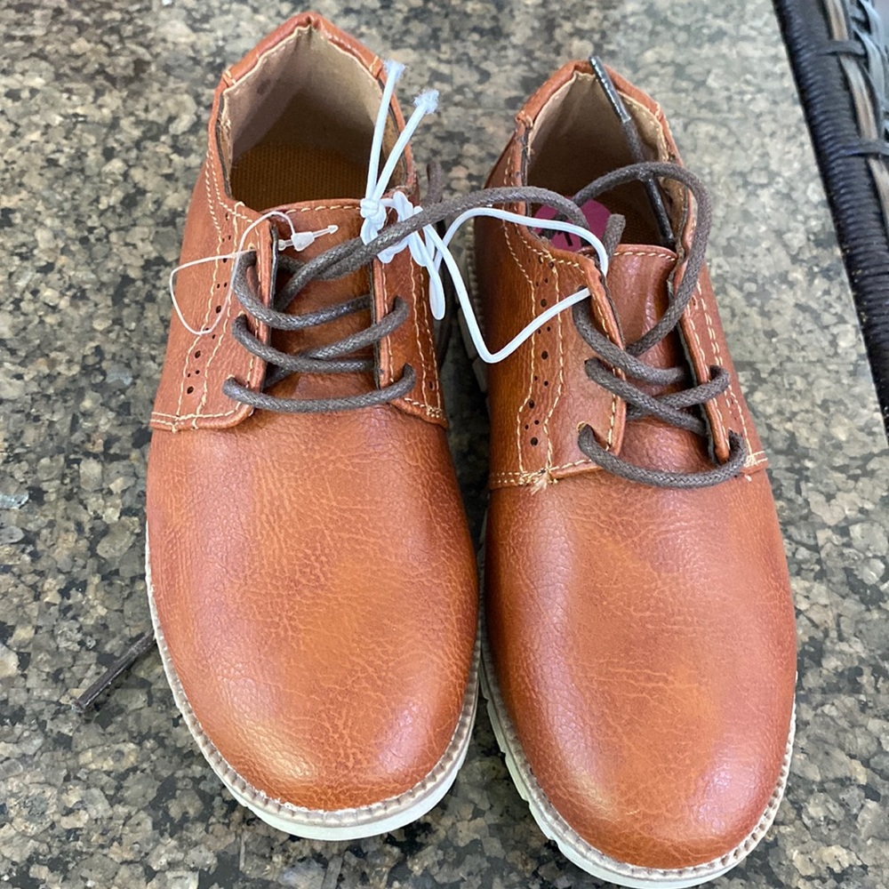 BIG BOYS Deer Stags Jasper Sneaker Oxford Shoes Size 11 Brown